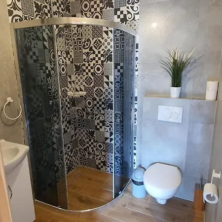 U Ewy 3* زاكوباني