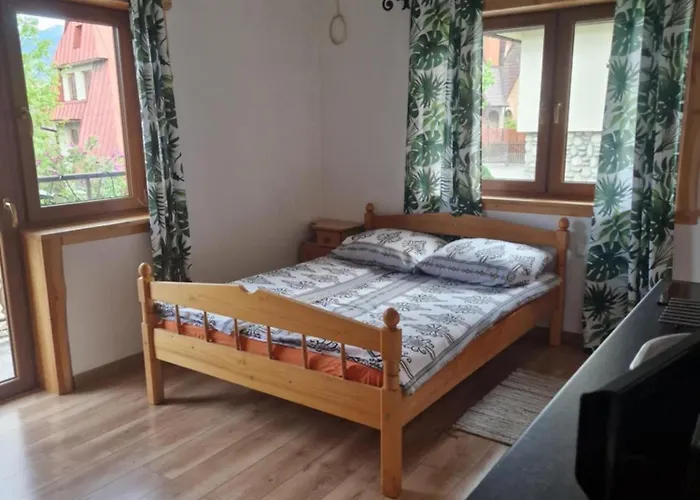 U Ewy זקופאנה